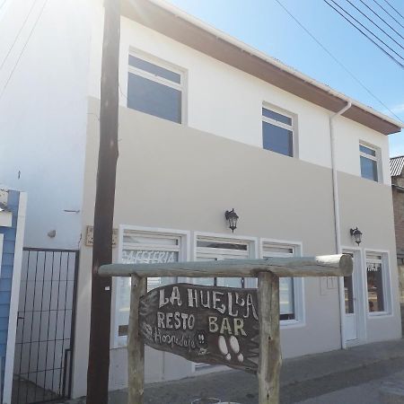 La Huella Hotell El Chalten Exteriör bild